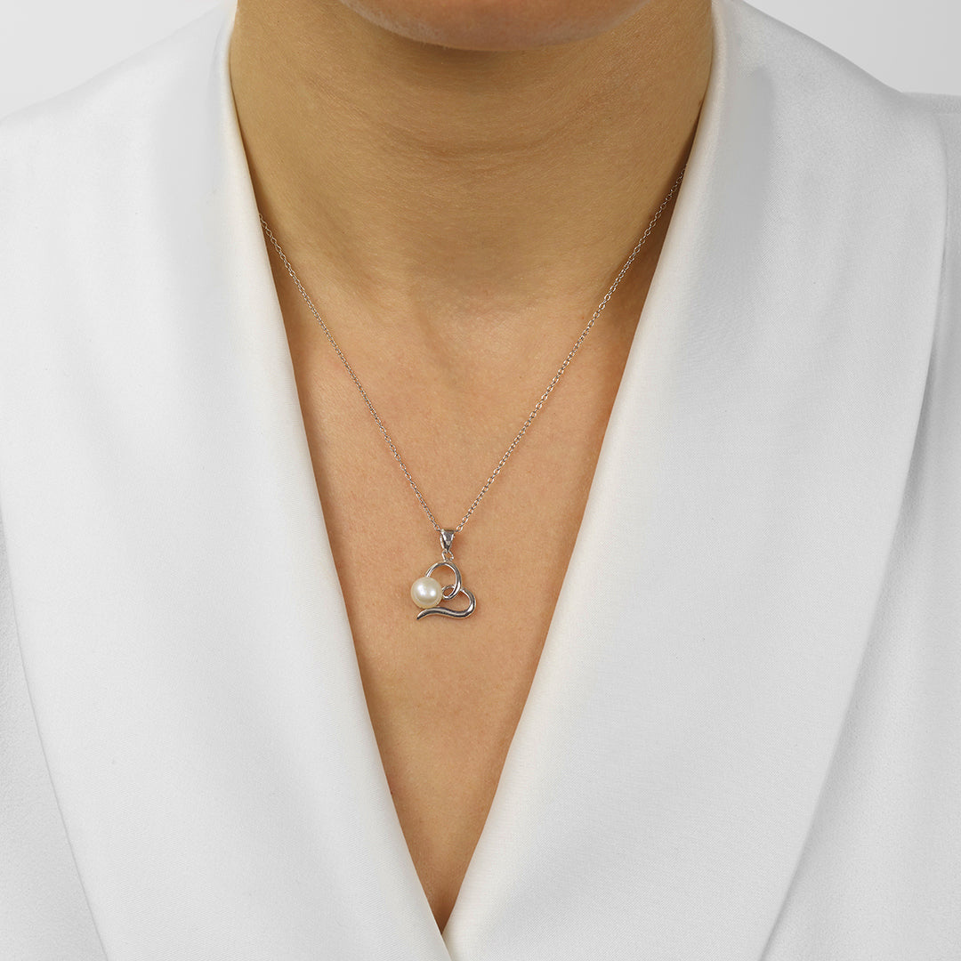 Silver White & Pearl Pendant