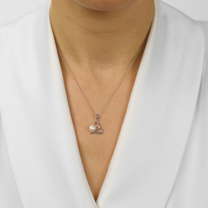 Silver White & Pearl Pendant
