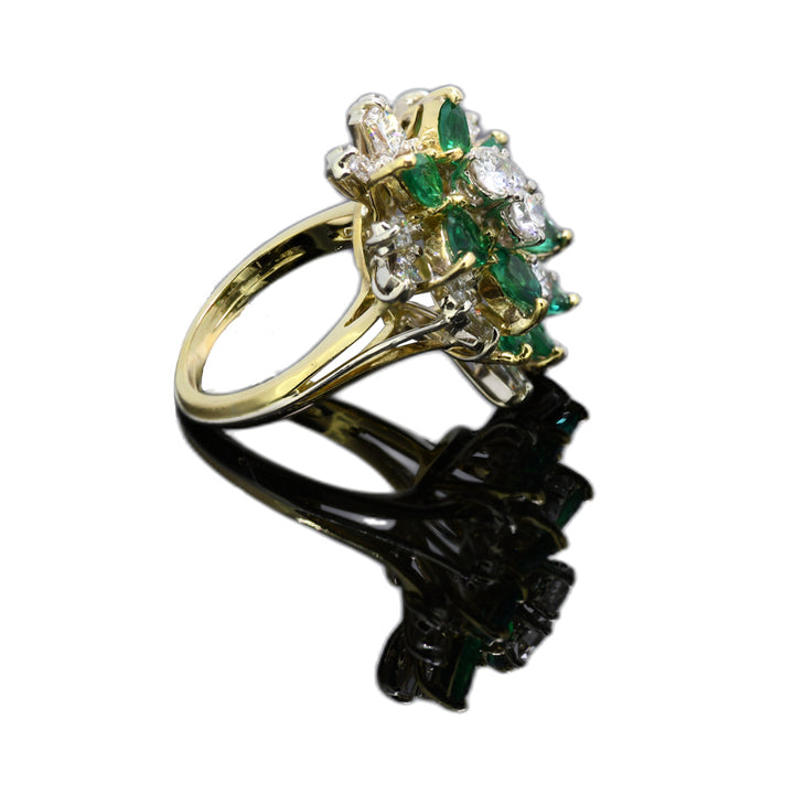 Complex Statement Ring of Emeralds and Diamonds